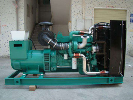 山海关1100kw康明斯柴油发电机组图片 山海关1100kw康明斯柴油发电机组图片